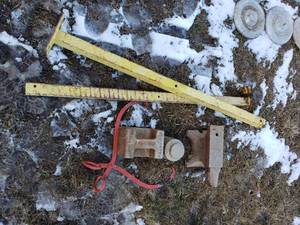 lot 261 image: Anvil, Weight, Ice Tongs and more