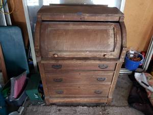 lot 292 image: Vintage Roll Top Desk