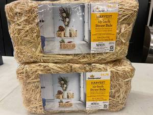 Harvest 13-Inch Straw Hay Bale - 2-Pack
