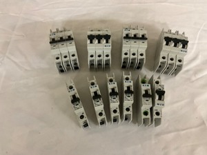 lot 23 image: Eaton  circuit breakers NEW