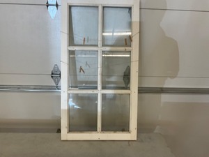 lot 197 image: 6 Pane window display
