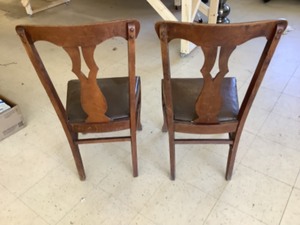 lot 130 image: Antique Oak Chairs
