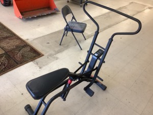 lot 131 image: Cardio Glide Total Body Motion Low Impact
