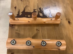 lot 148 image: Coat Rack and Log Bathroom Light