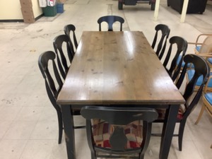 lot 149 image: Dining Room 80x39 Table and 8 Chairs