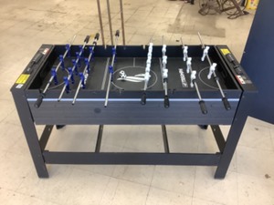 lot 163 image: Kids Gaming Table