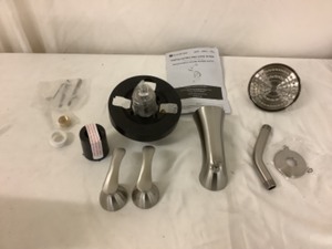 lot 274 image: Single handle Tub and shower faucet