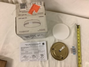 lot 276 image: LED light kit
