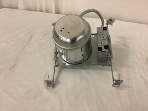 lot 269 image: 6 recessed light
