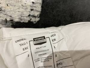 lot 201 image: Utopia Bedding Bed Pillows for Sleeping King Size (White), Set of 2