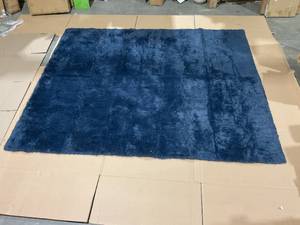 lot 106 image: 8 x 10 Blue Area Rug