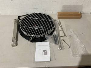lot 365 image: Detachable Swivel Grill