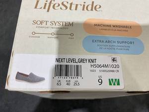 lot 533 image: LifeStride Next Level Slip-On, Womens Size 9