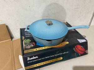 lot 376 image: Enameled Cast Iron Skillet Deep Saut Pan with Lid