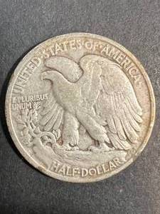 lot 41 image: 1947-D US WALKING LIBERTY HALF DOLLAR