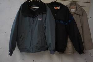 lot 40 image: Three mens warm jackets 3X