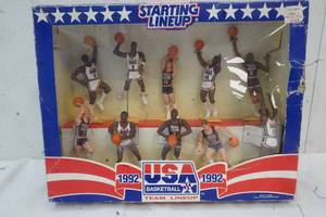lot 55 image: 1992 USA Basketball Team Line Up
