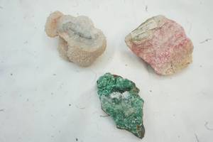 lot 60 image: 3 Different Stones