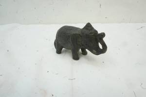 lot 68 image: Indonesia Dark Green Stone Elephant