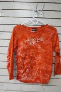 lot 71 image: Women Clothing