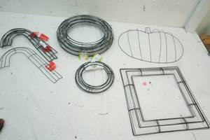 lot 85 image: Bag of Crafting Wires
