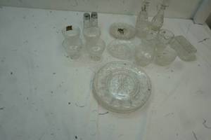lot 103 image: Anchor Hocking Wexford Glassware Set