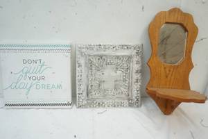 lot 117 image: Home Decor