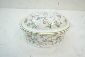 lot 127 image: Vintage Corona Cookware