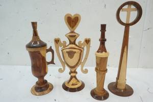 lot 132 image: Hand Carved Wood items