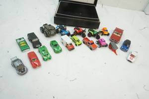 lot 150 image: Black Box of Cars