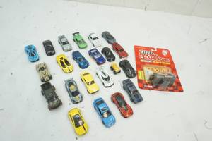 lot 151 image: Variety of Toy Cars