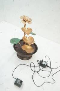 lot 219 image: Home Decor