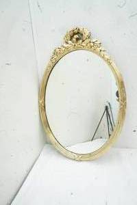 lot 222 image: Home Decor
