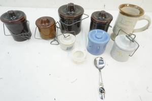 lot 226 image: Variety Sizes of Cheese Crocks & Mug From Renaissance Fair