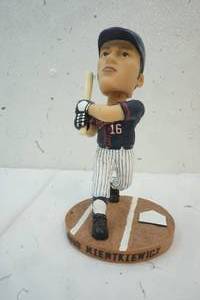 lot 237 image: Bobble Head Twins Doug Mientkiewicz #16