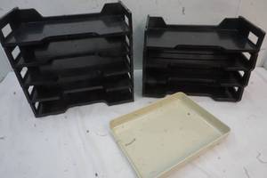lot 247 image: Office Supplies