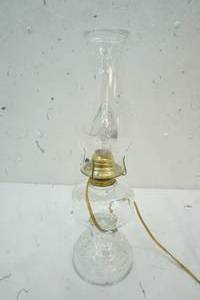 lot 278 image: Electric Lamp