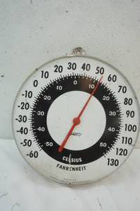 lot 325 image: Tin Celsius & Fahrenheit