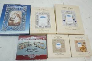 lot 328 image: New Variety Of Picture Frames