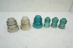 lot 345 image: Vintage Telephone Insulators