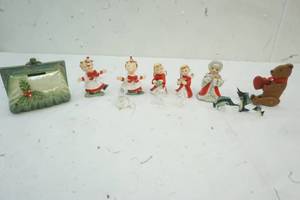 lot 347 image: Figures