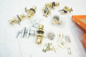 lot 414 image: Variety of Door Hardware