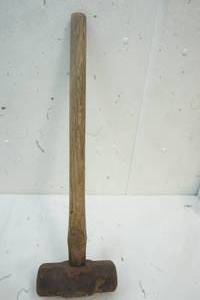 lot 447 image: sludge Hammer