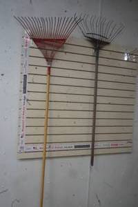 lot 452 image: 2 yard Rakes