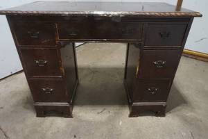 lot 468 image: Vintage Dark Wood Desk