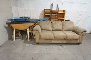lot 54 image: Variety of Furniture