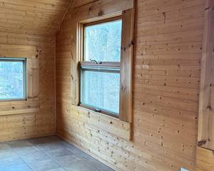 lot 10 image: Tongue and Groove Pine