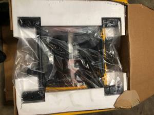 lot 1 image: DEWALT 15 Amp Corded 8-14 in. Compact Portable Jobsite Tablesaw (Stand Not Included) Customer Returns See Pictures