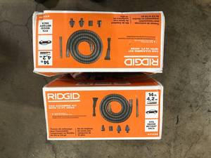 lot 48 image: Lot of 2 RIDGID 1-14 in. Car Cleaning Accessory Kit with 14-ft Hose for RIDGID WetDry Shop Vacuums Customer Returns See Pictures