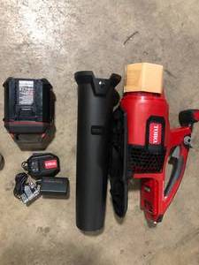 lot 22 image: Toro 60V MAX 110 mph Brushless Leaf Blower with 2.0Ah Battery Customer Returns See Pictures